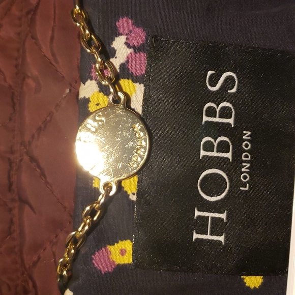 Hobbs of London UK 14/US 12 Quilted High Quality Detailing Coat L:33" EUC Maroon - Picture 2 of 6